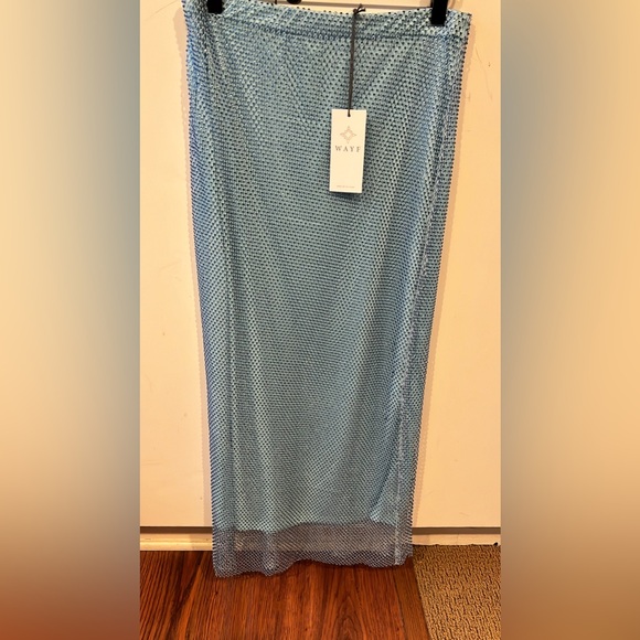 NWT wayf “mermaid” midi skirt - Picture 3 of 3